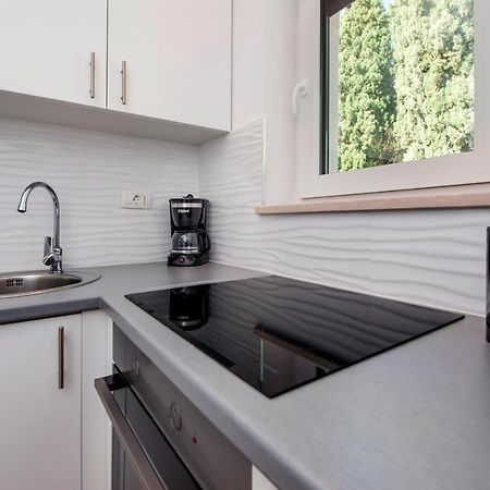 Apartmani Brajkovic Ровінь Екстер'єр фото