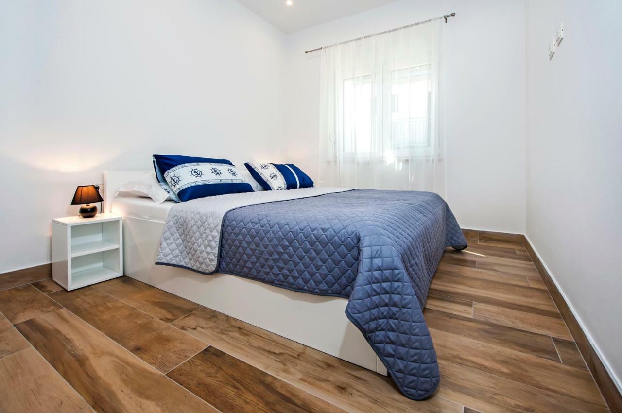 Apartmani Brajkovic Ровінь Екстер'єр фото