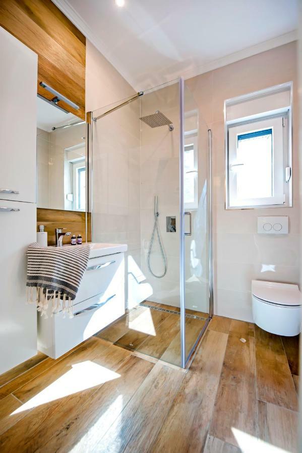 Apartmani Brajkovic Ровінь Екстер'єр фото