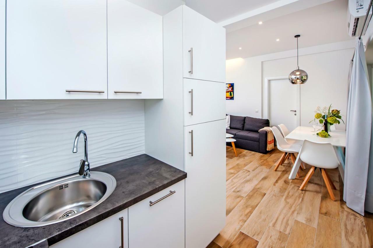 Apartmani Brajkovic Ровінь Екстер'єр фото