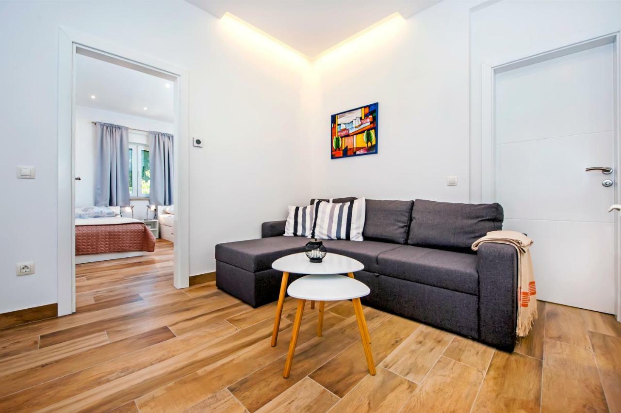 Apartmani Brajkovic Ровінь Екстер'єр фото